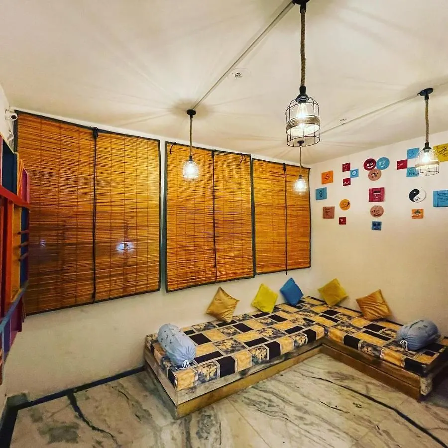 Travel Monkey Hostel Agra   Agra (Uttar Pradesh)
